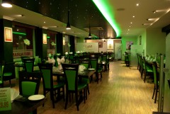 Bars & Restaurants